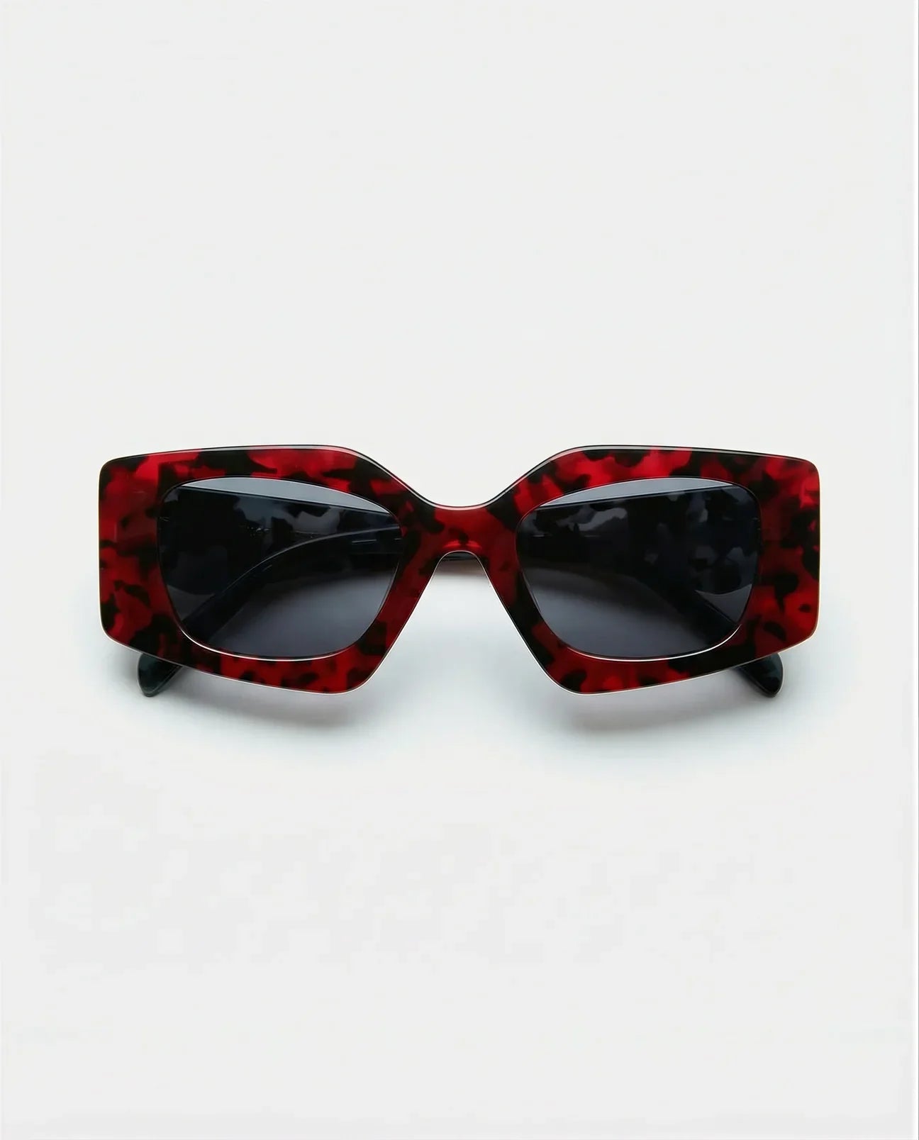 Avola Red